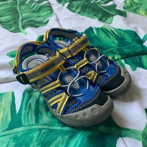 Geox reflective blue and yellow sandal kids